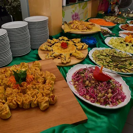 卡皮内拉酒店 3*