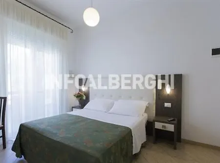 Hotel La Capinera 3*